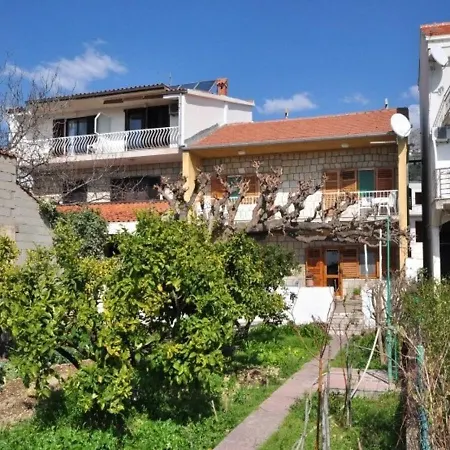 House Zeljka Semesterbostad