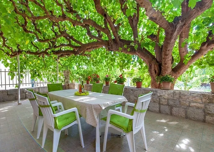 House Zeljka Semesterbostad Podstrana