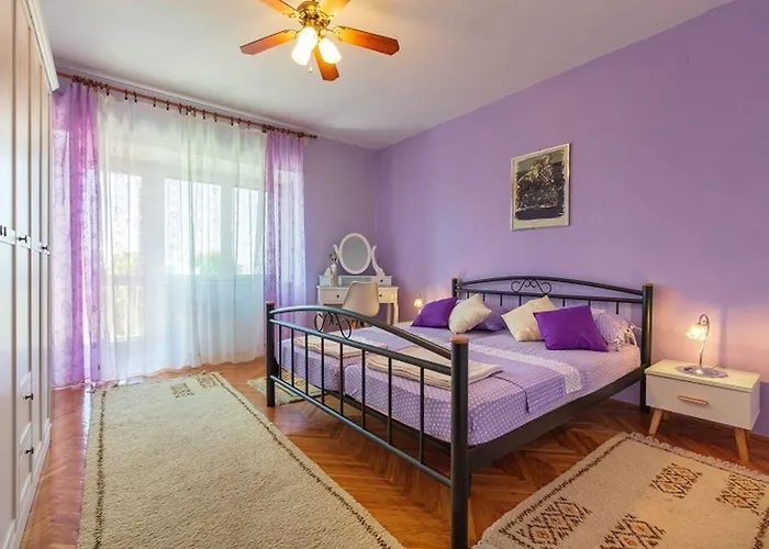 House Zeljka Semesterbostad